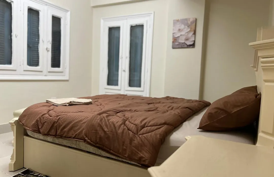 2 Bedroom Minutes Away From Nile Y3-1